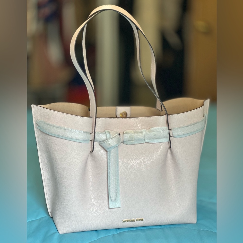 Michael Kors powder blush (pink) large tote. Brand new, never used